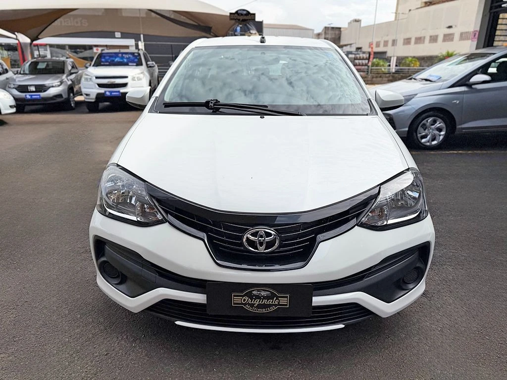 TOYOTA ETIOS