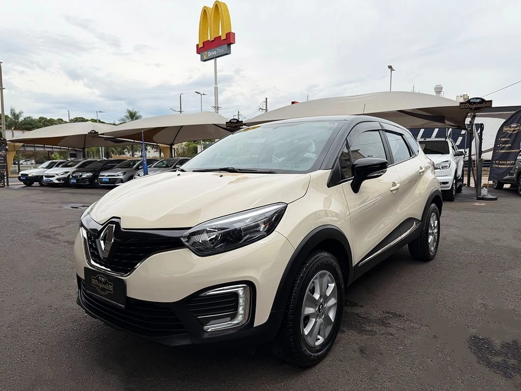 RENAULT CAPTUR