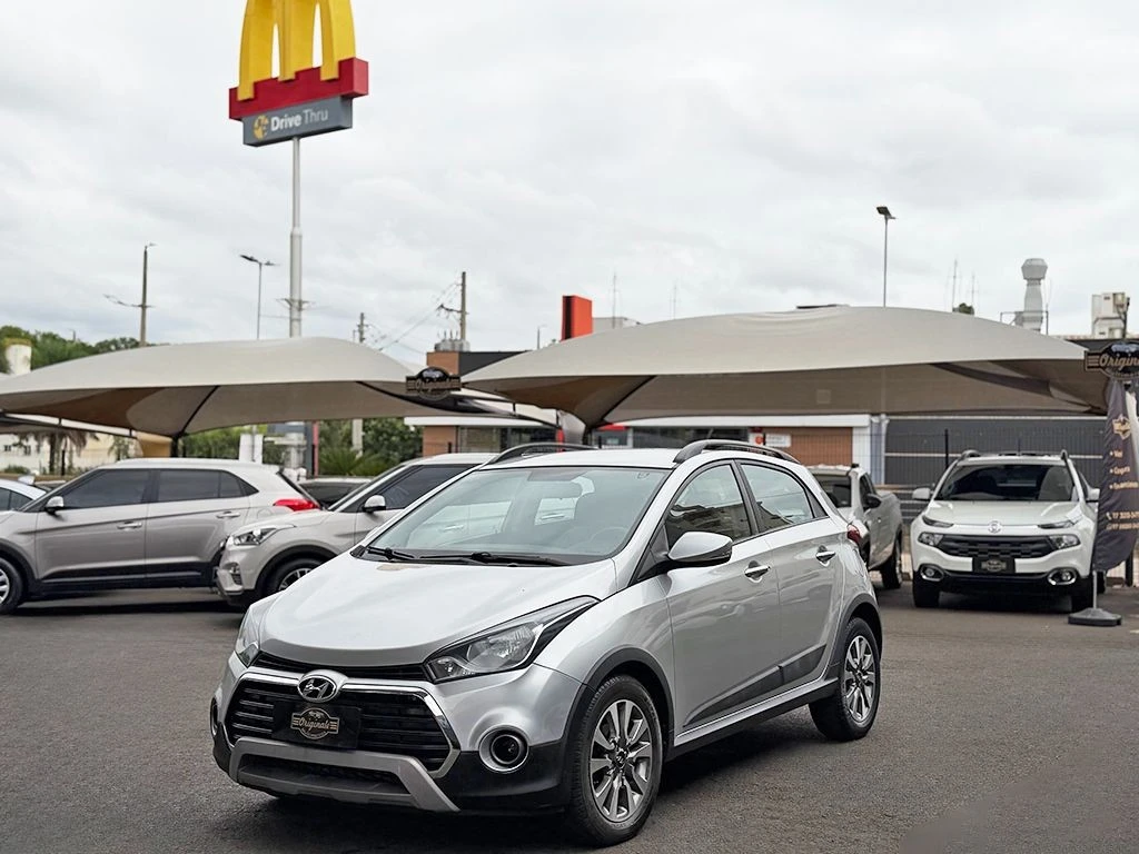 HYUNDAI HB20X