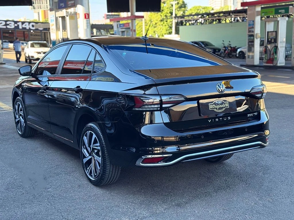 VOLKSWAGEN VIRTUS