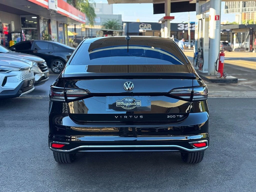 VOLKSWAGEN VIRTUS