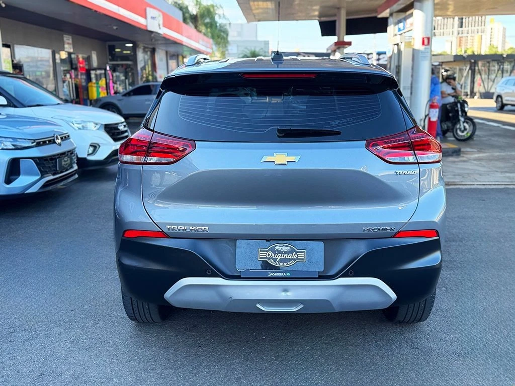 CHEVROLET TRACKER