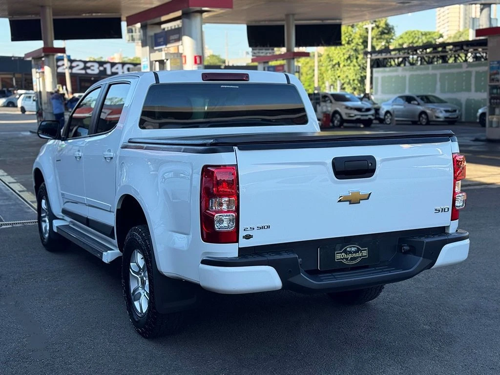 CHEVROLET S10