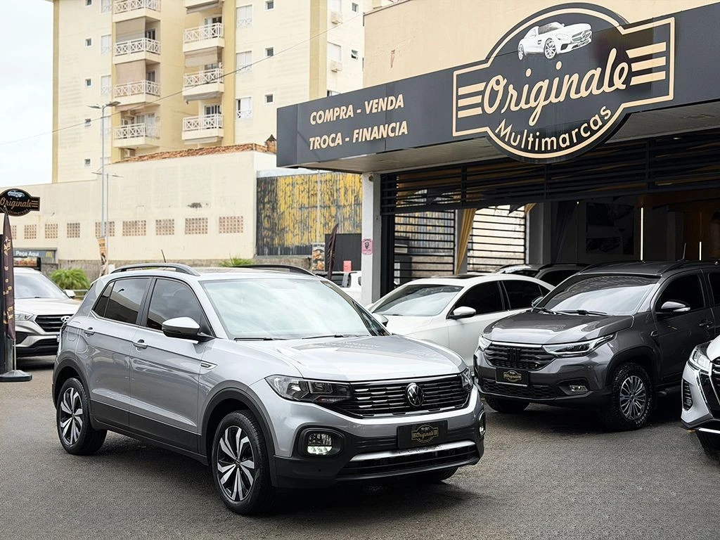 VOLKSWAGEN T-CROSS