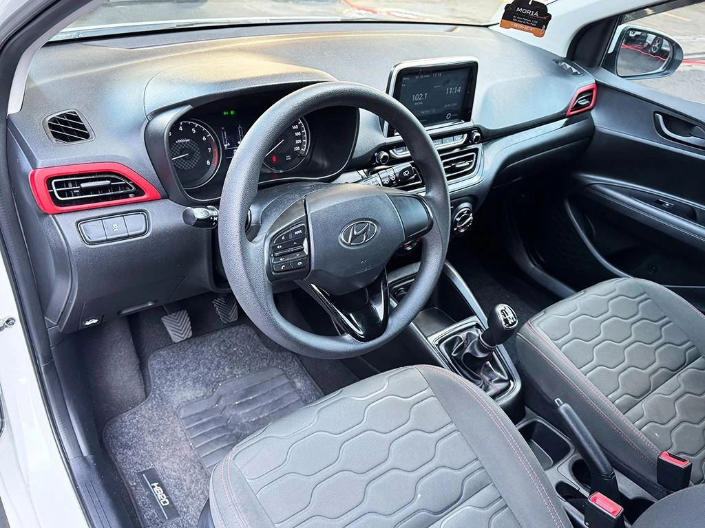 HYUNDAI HB20X