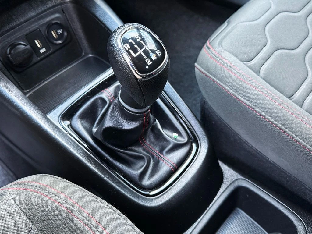 HYUNDAI HB20X
