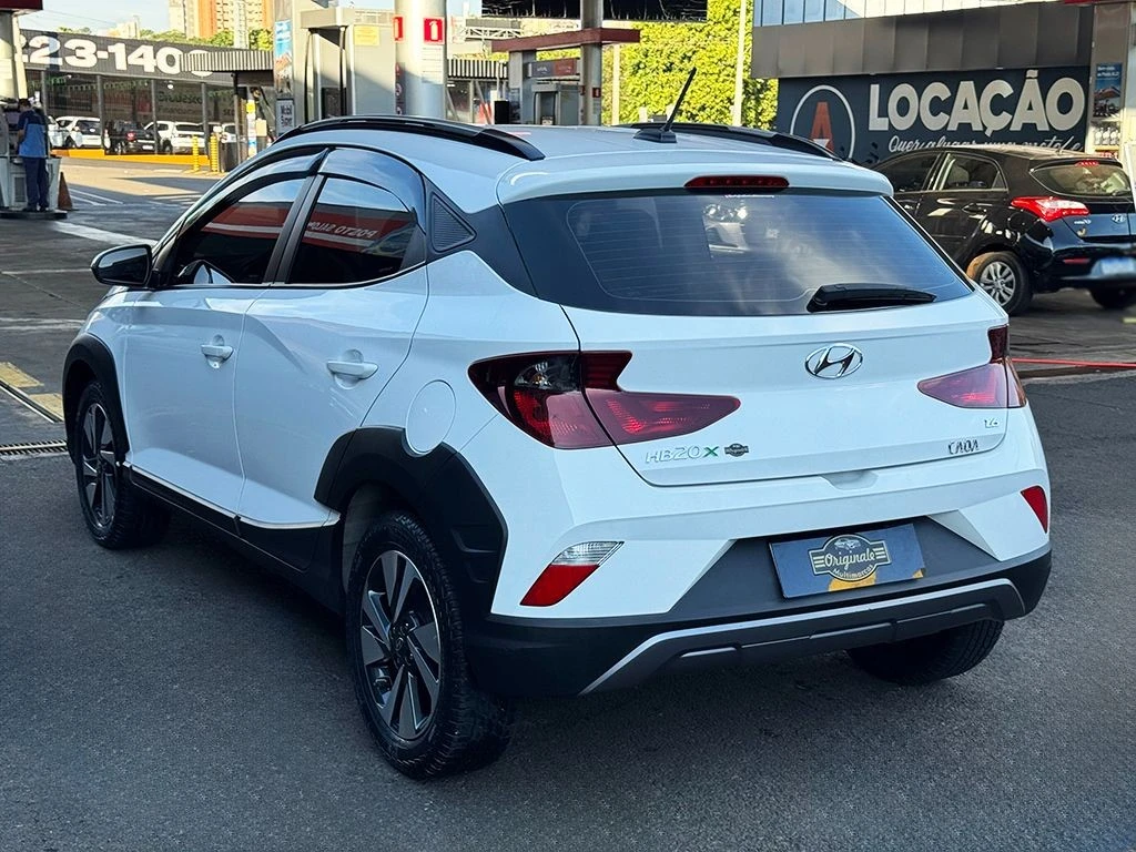 HYUNDAI HB20X