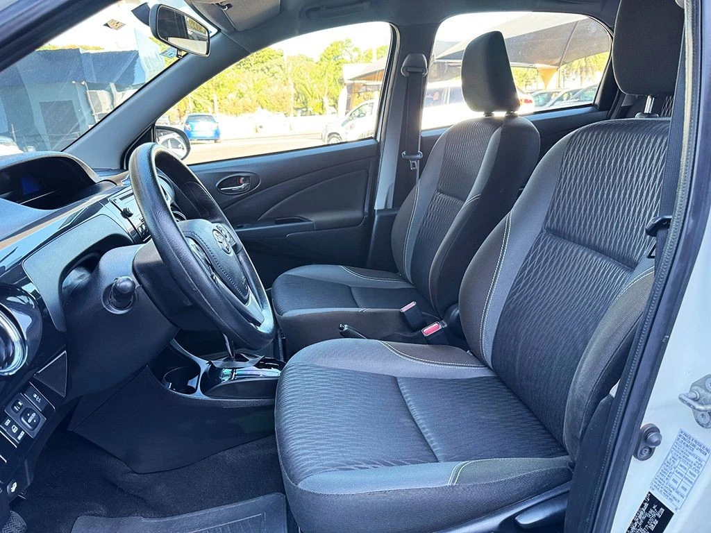 TOYOTA ETIOS
