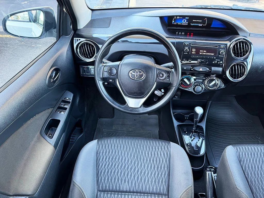 TOYOTA ETIOS