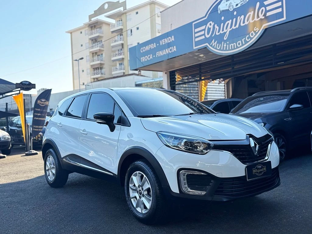 RENAULT CAPTUR
