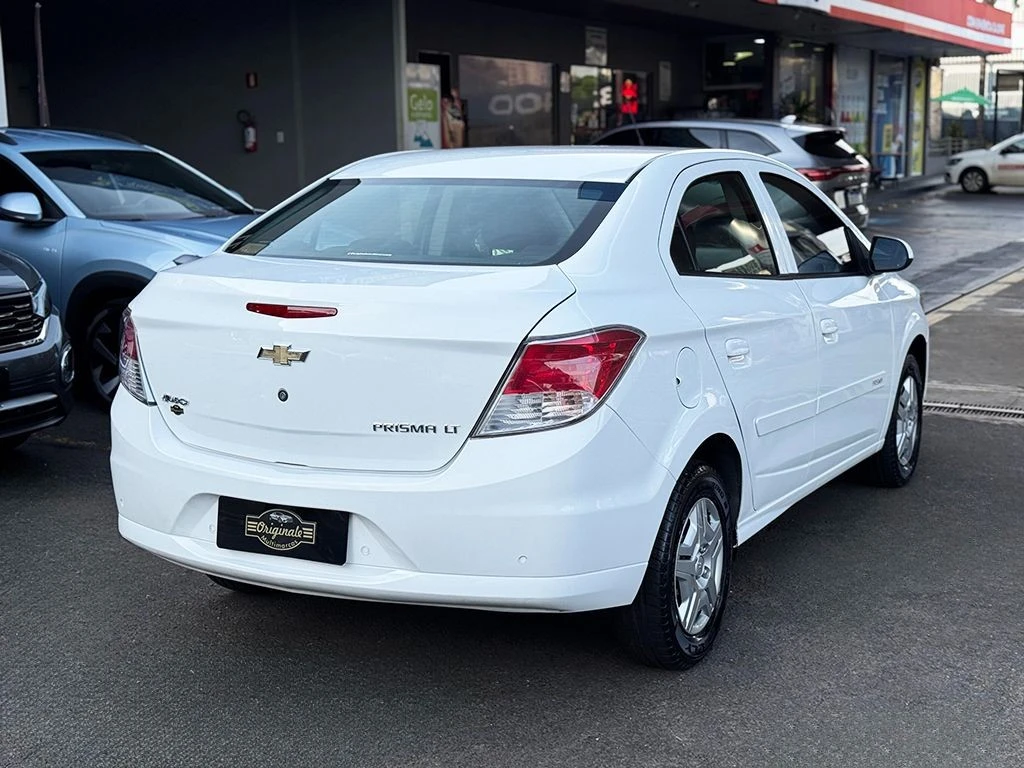 CHEVROLET PRISMA