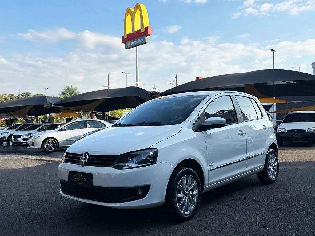 VOLKSWAGEN FOX