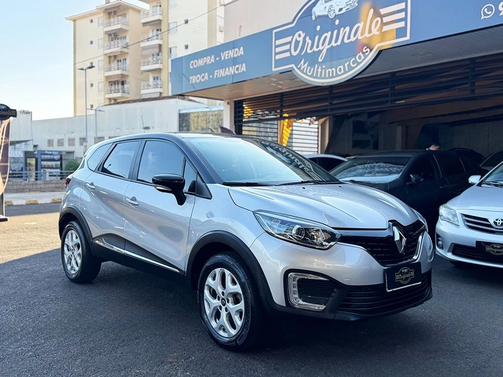 RENAULT CAPTUR