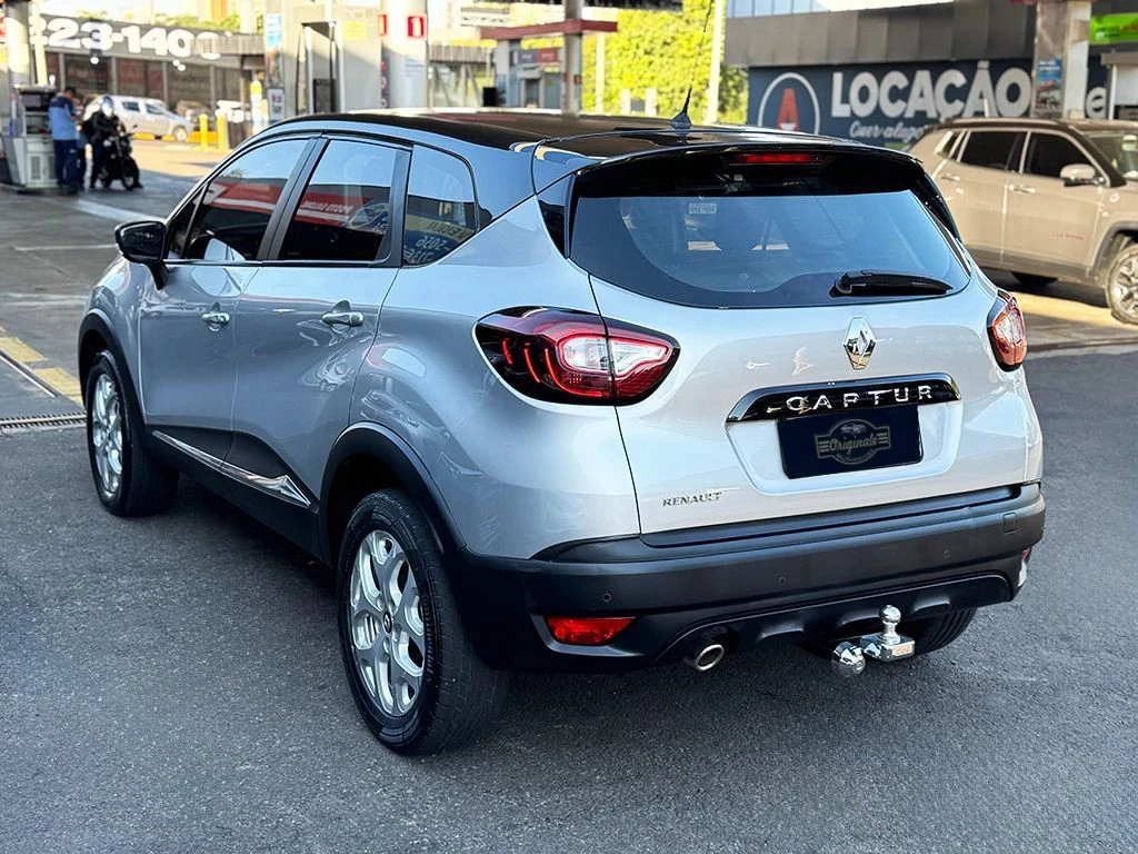 RENAULT CAPTUR