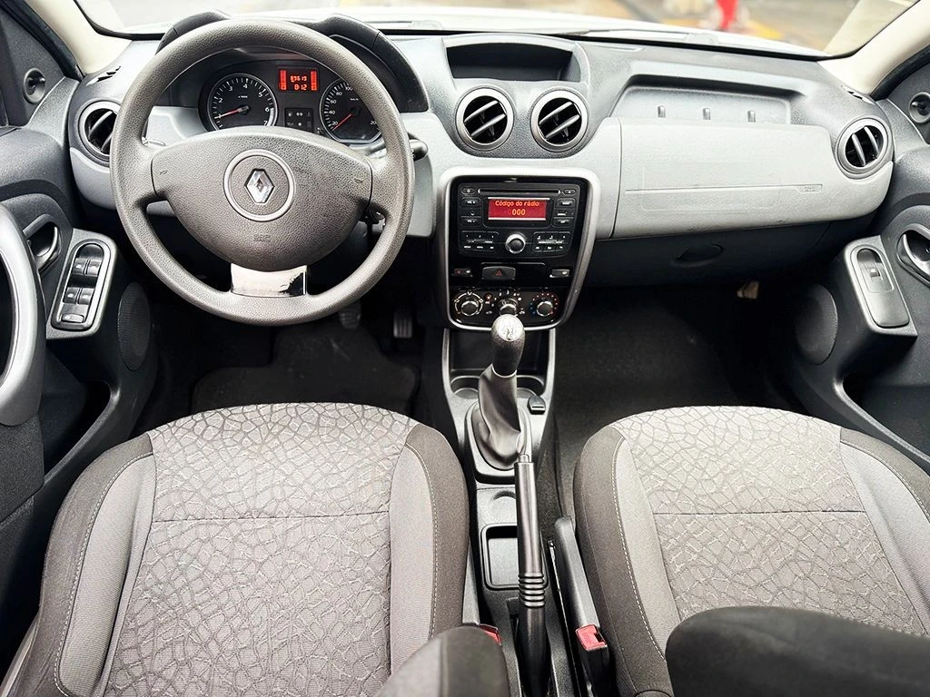 RENAULT DUSTER