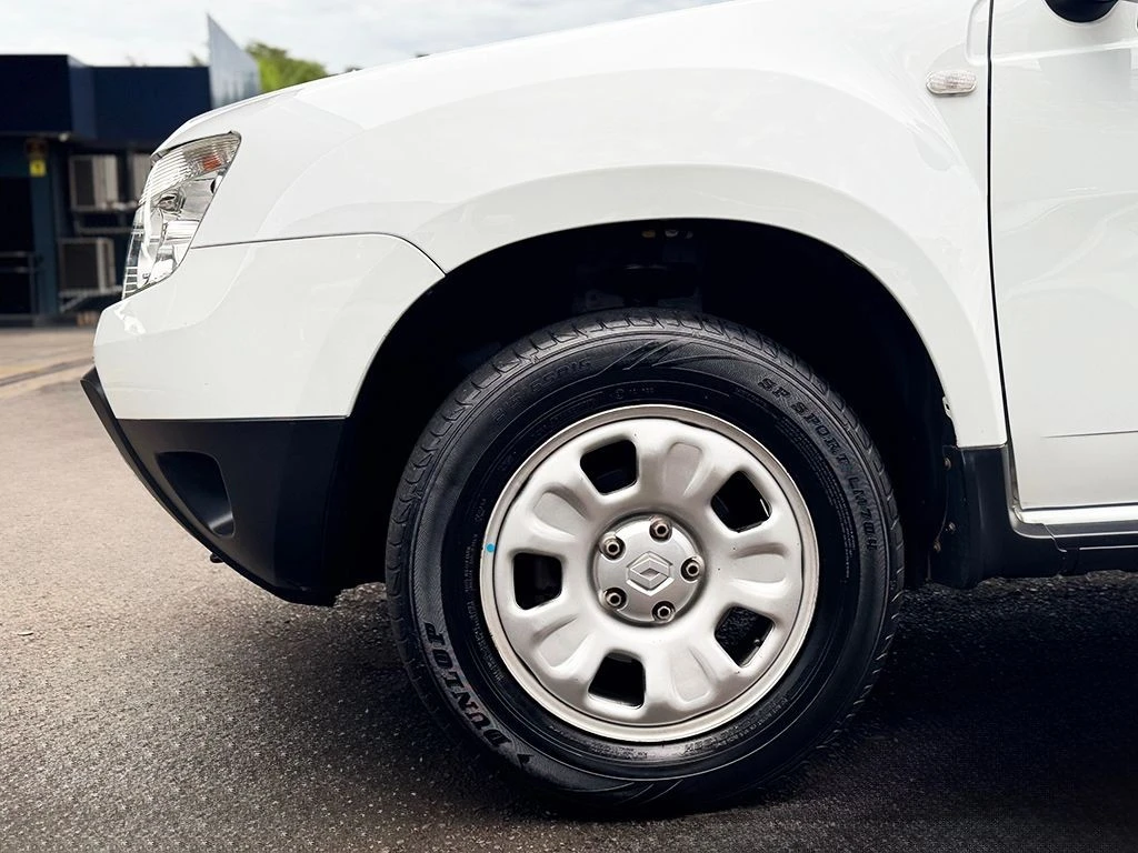 RENAULT DUSTER
