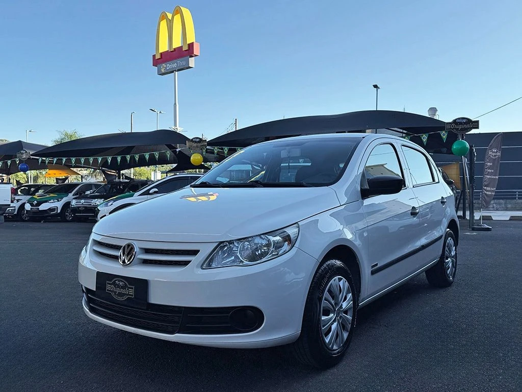 VOLKSWAGEN GOL
