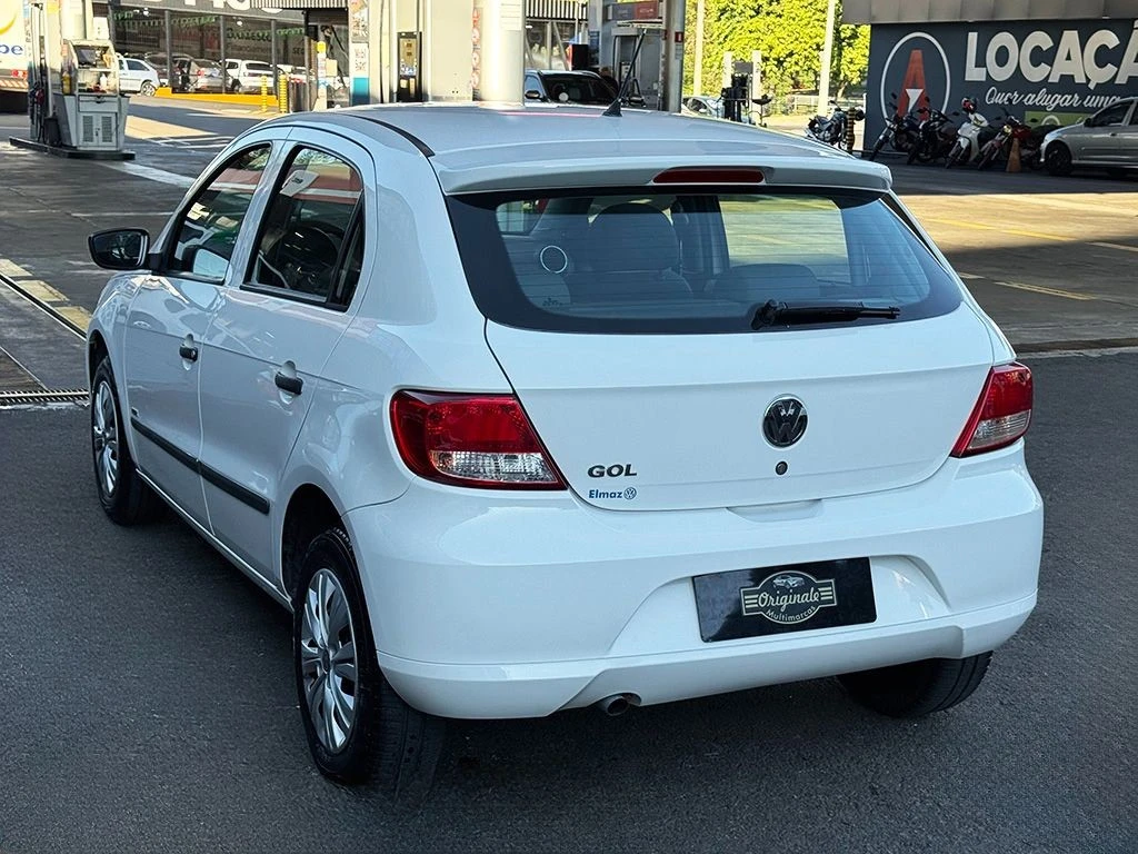 VOLKSWAGEN GOL