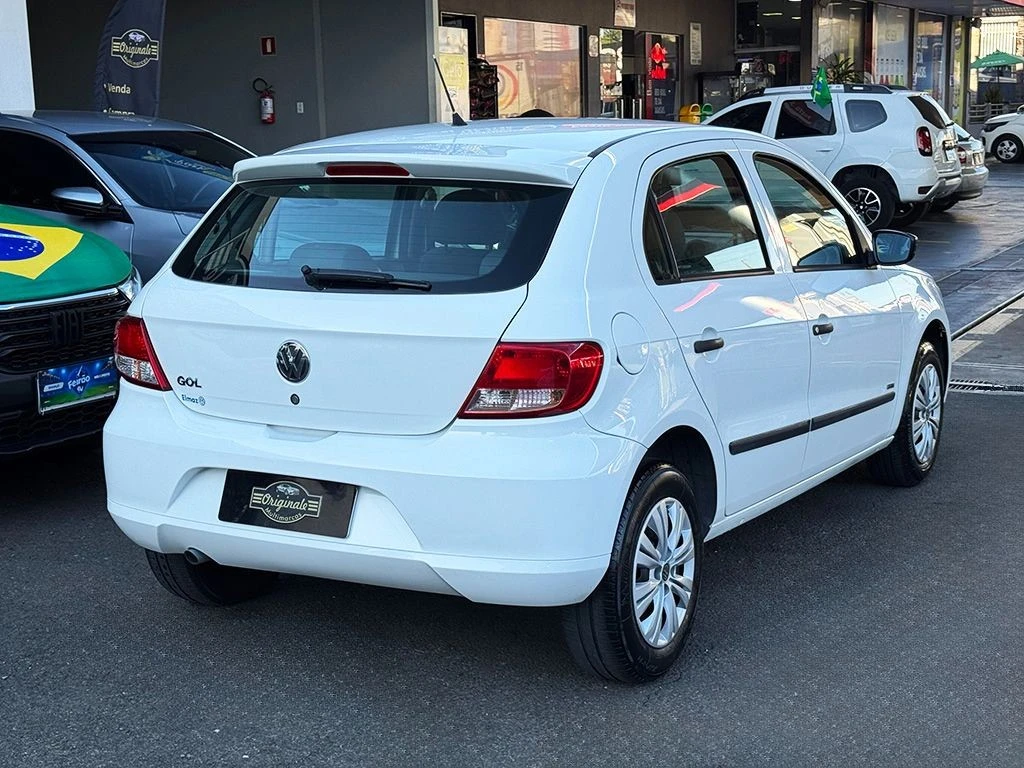 VOLKSWAGEN GOL