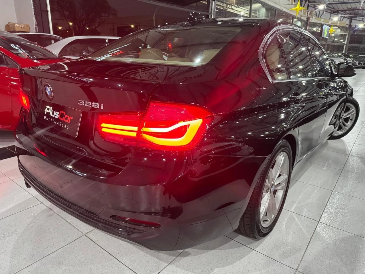 BMW 328I