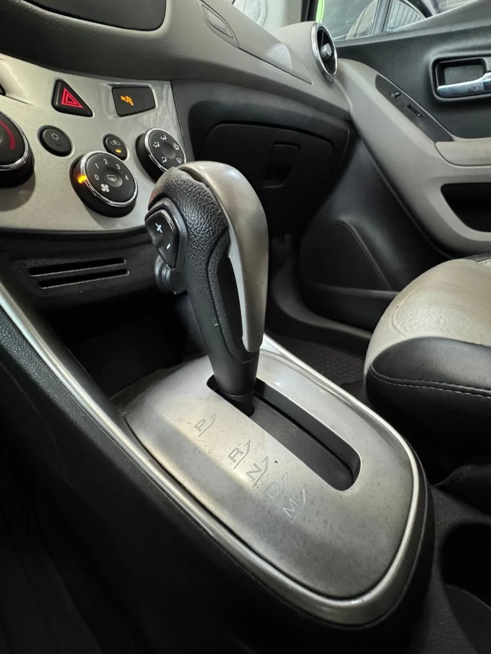 CHEVROLET TRACKER