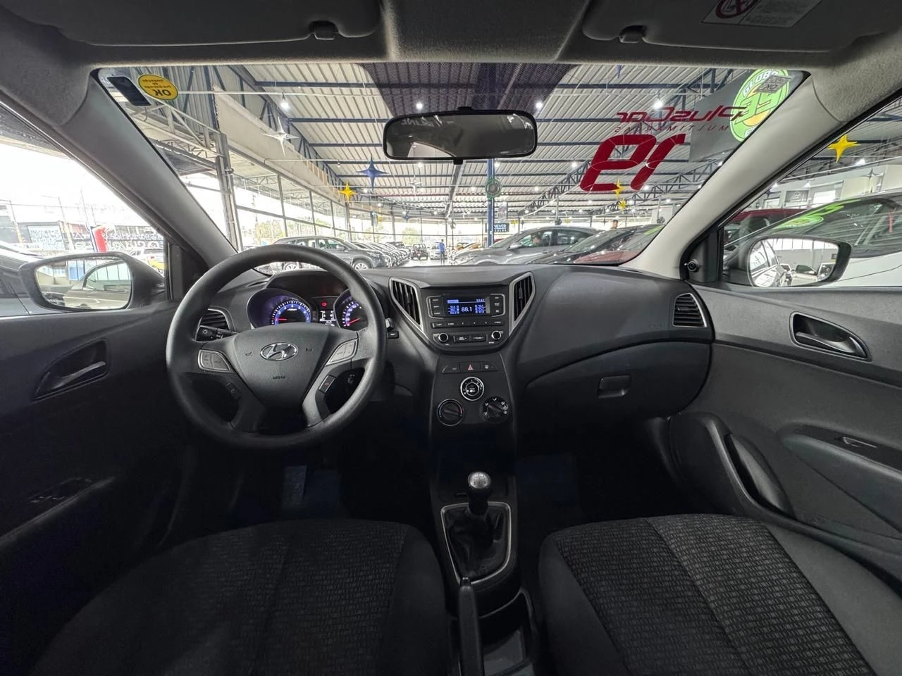 HYUNDAI HB20