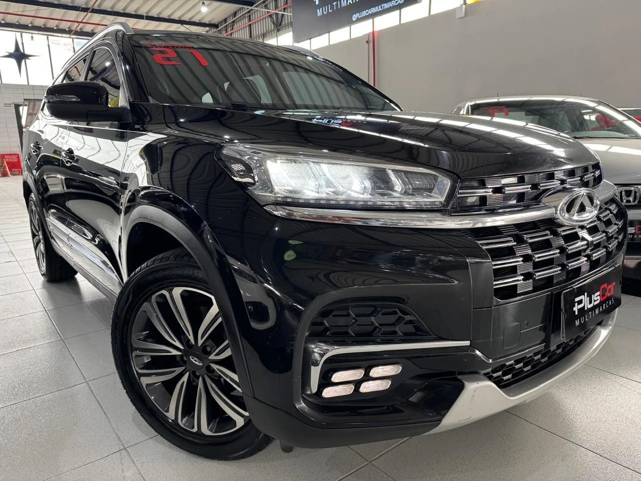 CHERY TIGGO 8