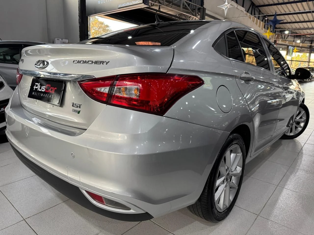CHERY ARRIZO 5