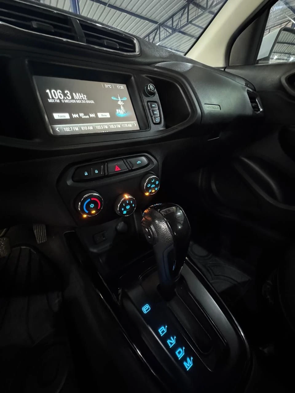 CHEVROLET ONIX