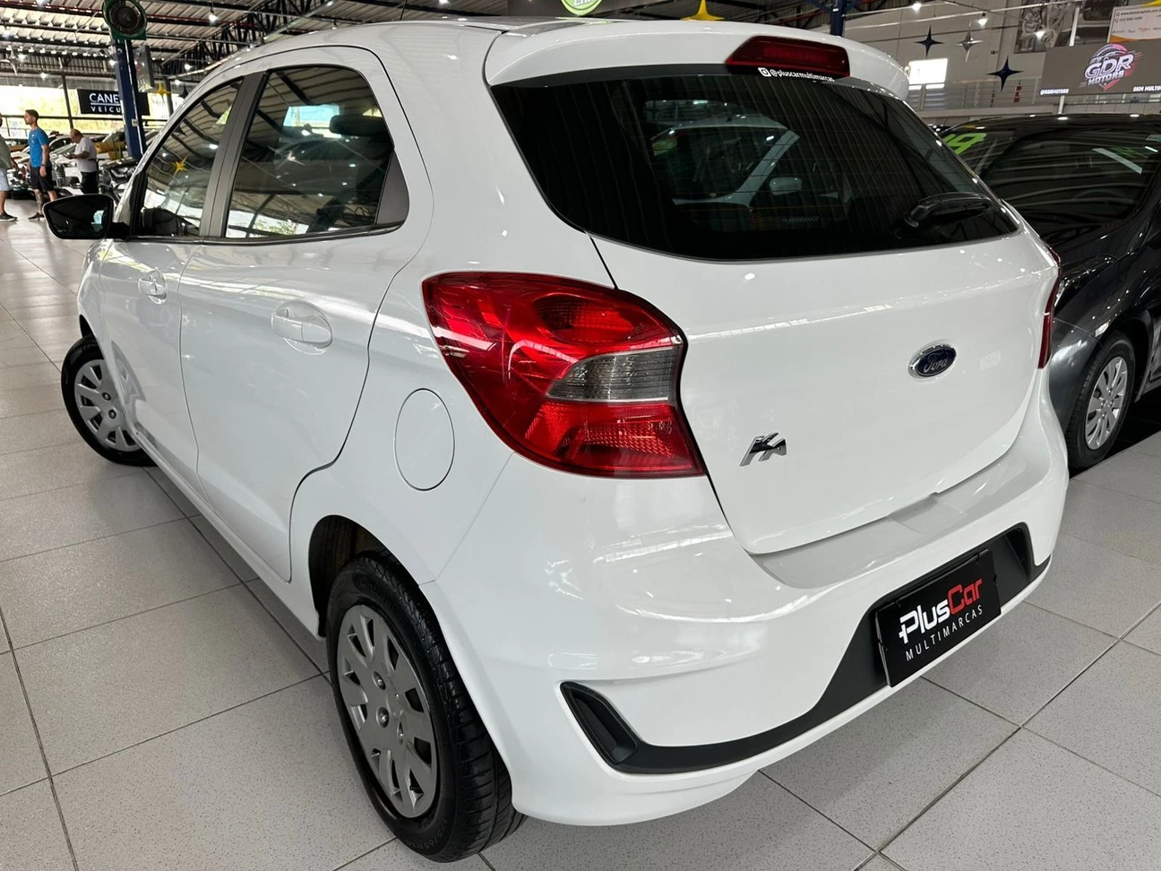 FORD KA