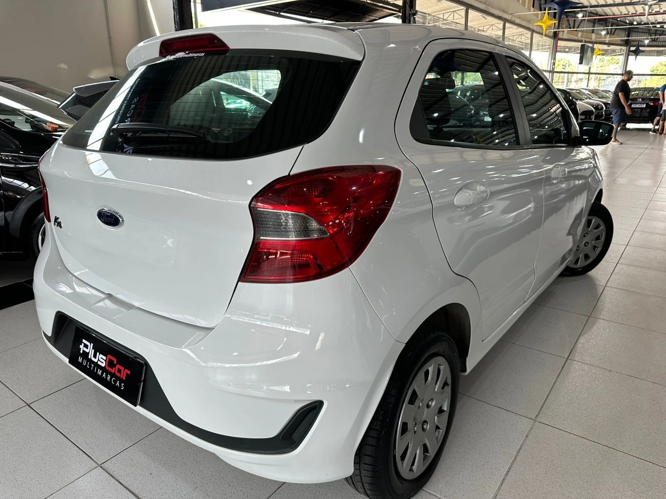 FORD KA