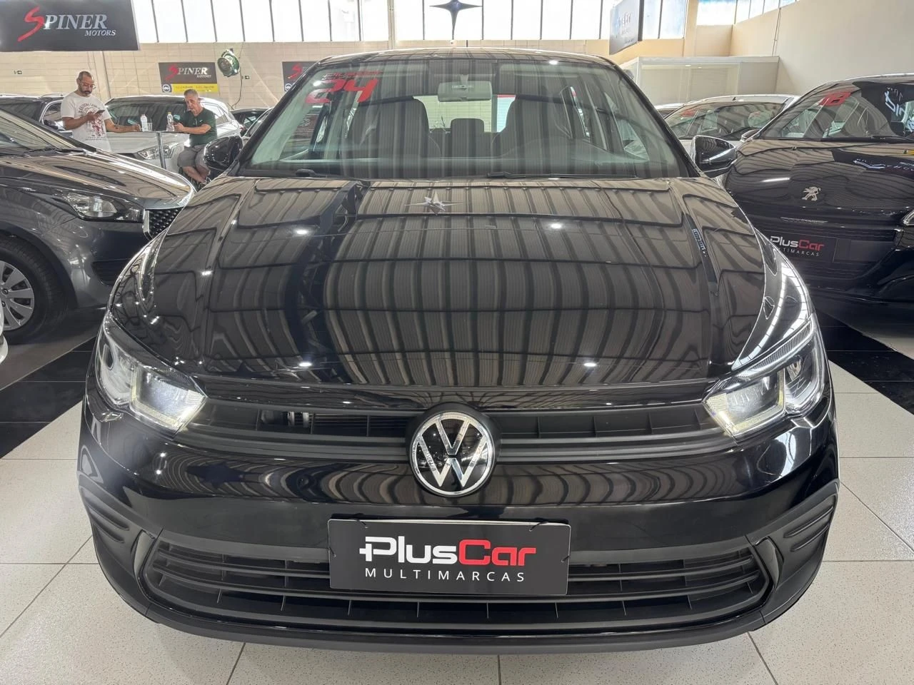VOLKSWAGEN POLO