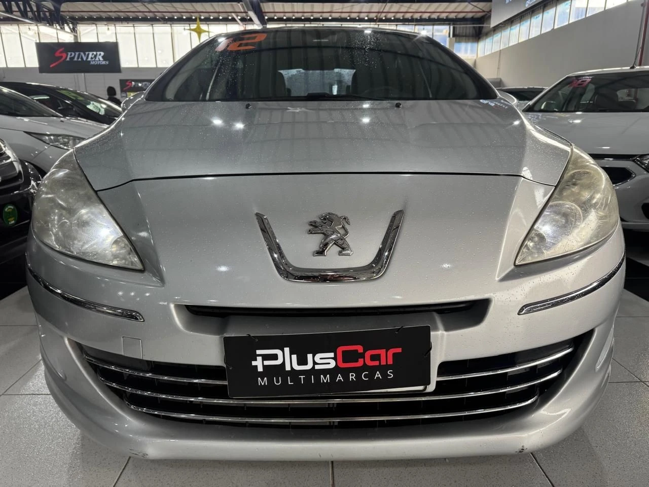 PEUGEOT 408