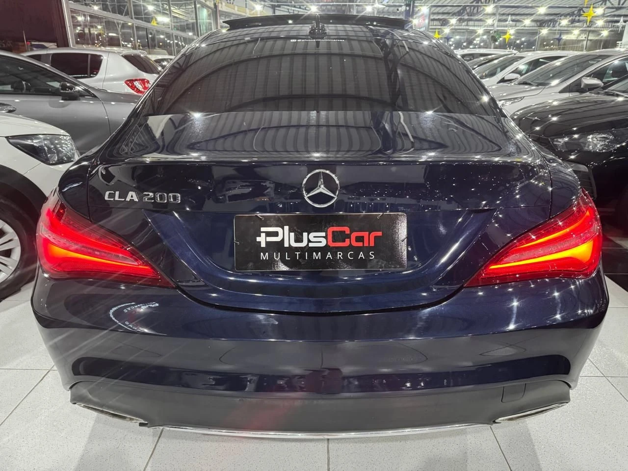 MERCEDES-BENZ CLA 200