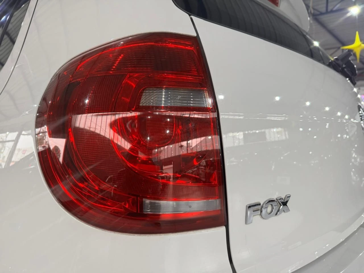 VOLKSWAGEN FOX