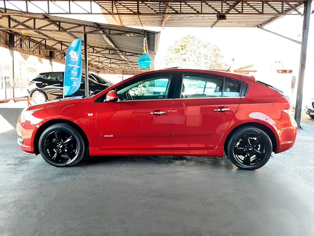 CHEVROLET CRUZE