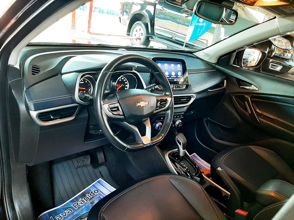 CHEVROLET TRACKER