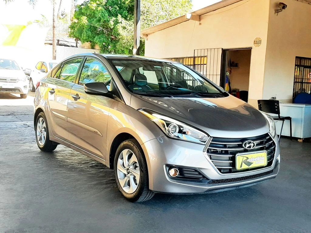 HYUNDAI HB20S