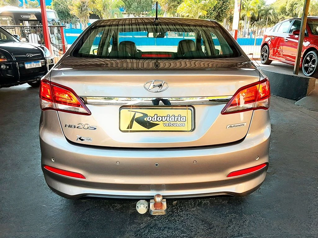 HYUNDAI HB20S