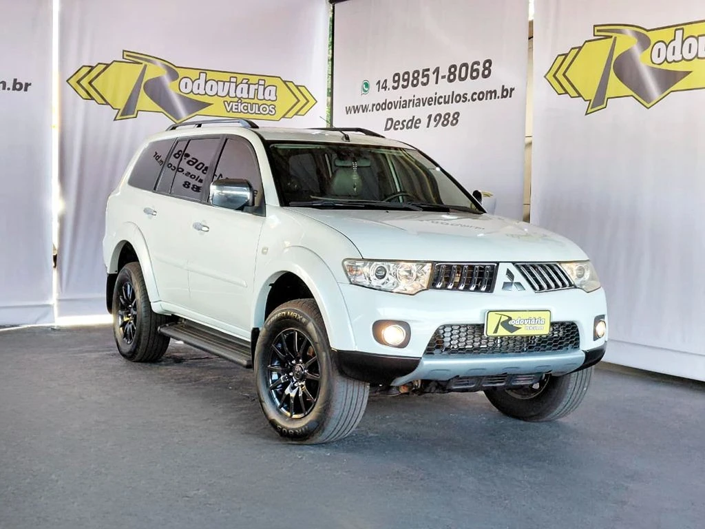MITSUBISHI PAJERO DAKAR