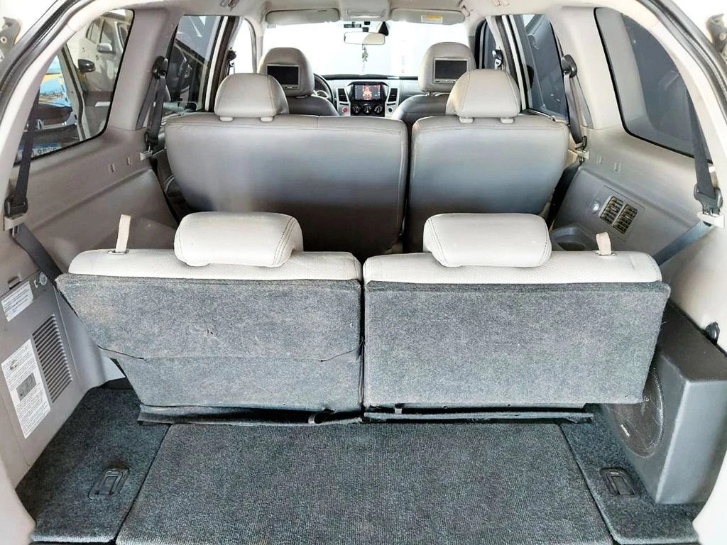 MITSUBISHI PAJERO DAKAR