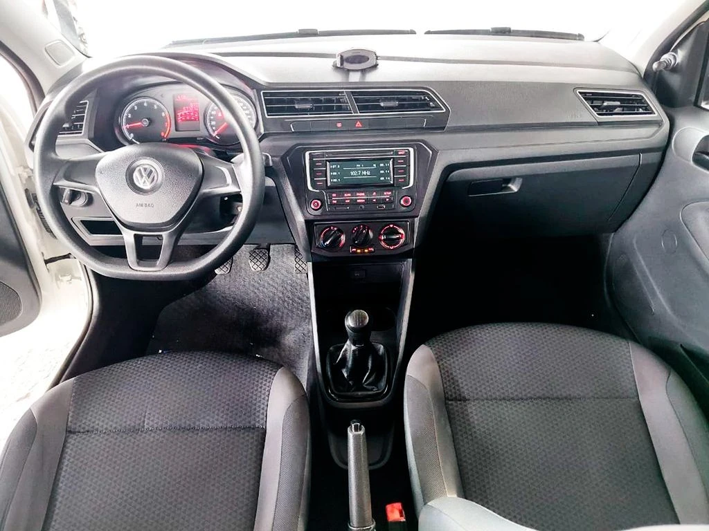 VOLKSWAGEN VOYAGE