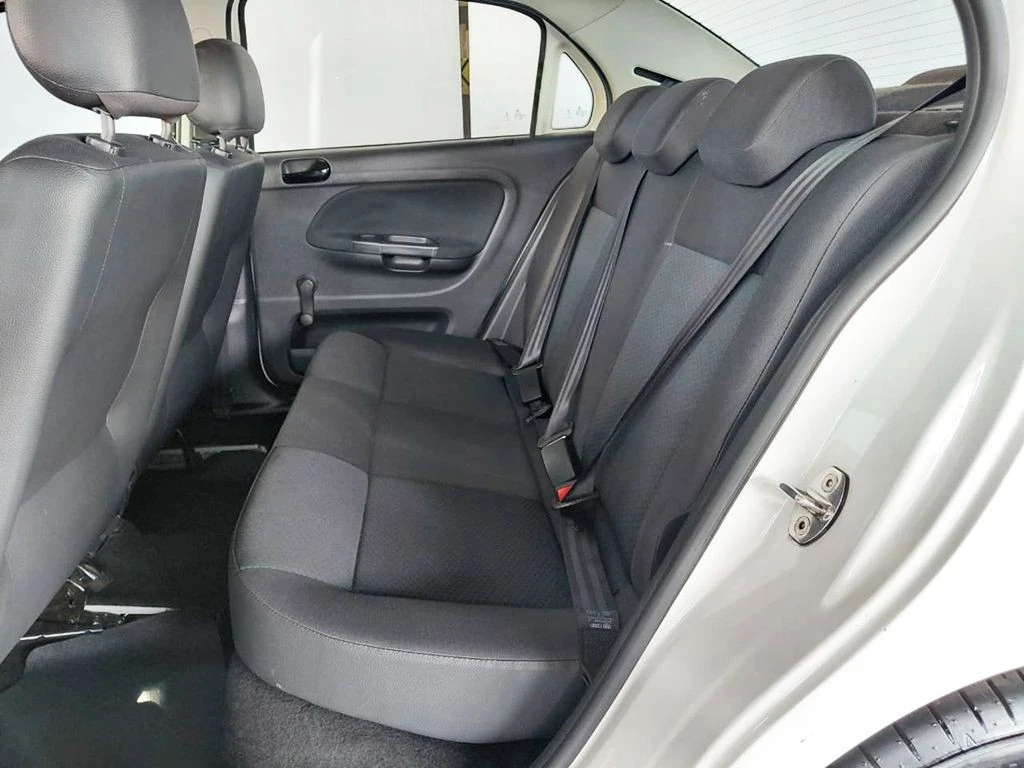 VOLKSWAGEN VOYAGE
