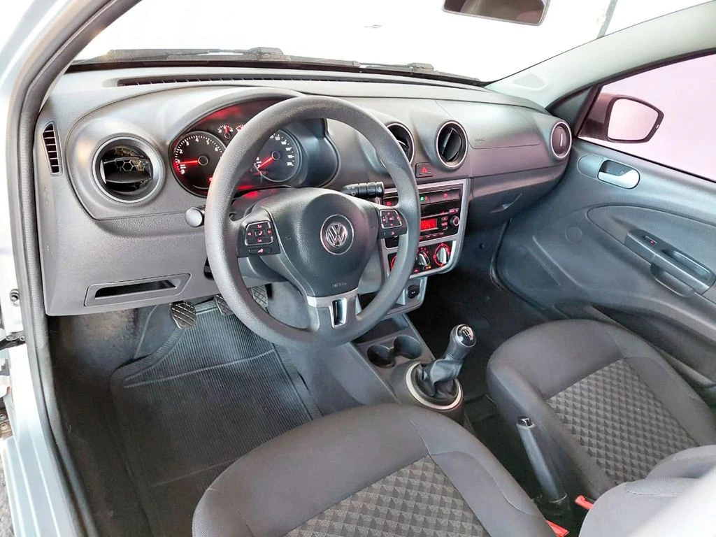 VOLKSWAGEN GOL