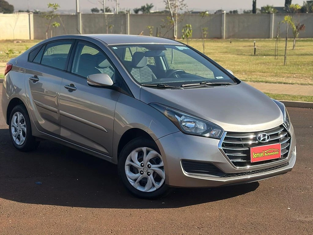 HYUNDAI HB20S
