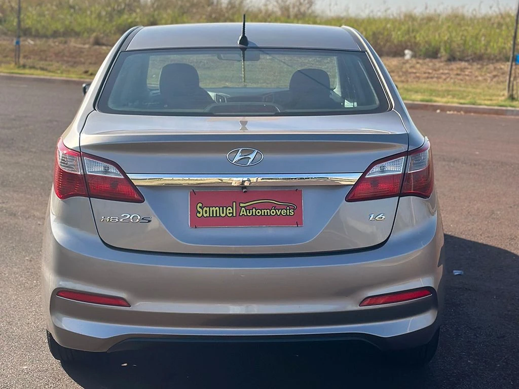 HYUNDAI HB20S