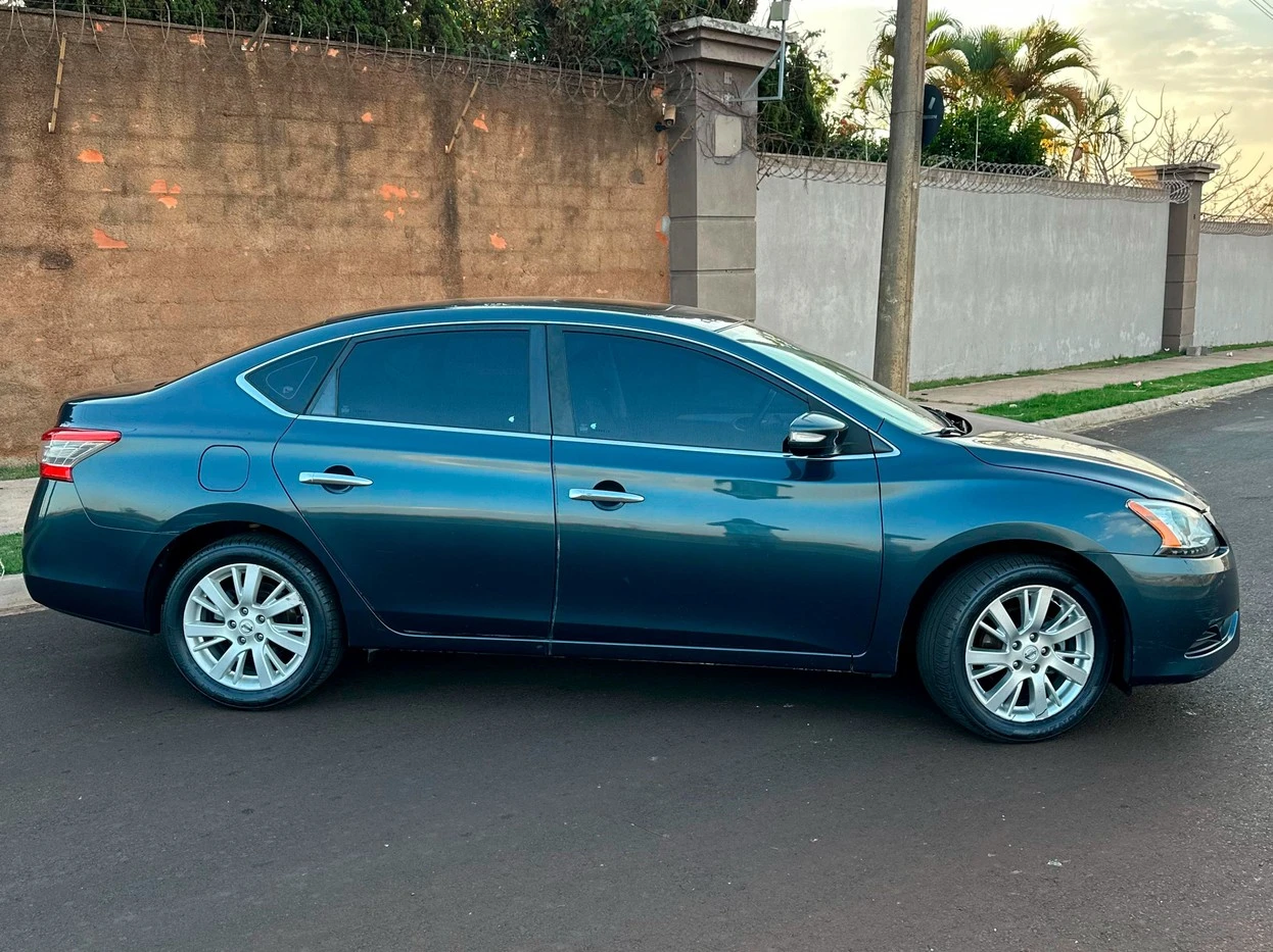 NISSAN SENTRA