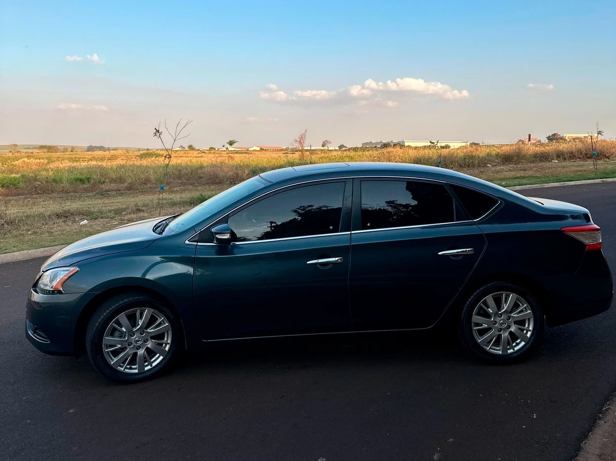 NISSAN SENTRA
