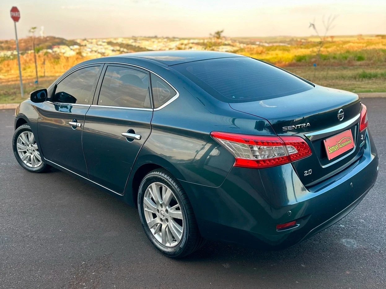 NISSAN SENTRA