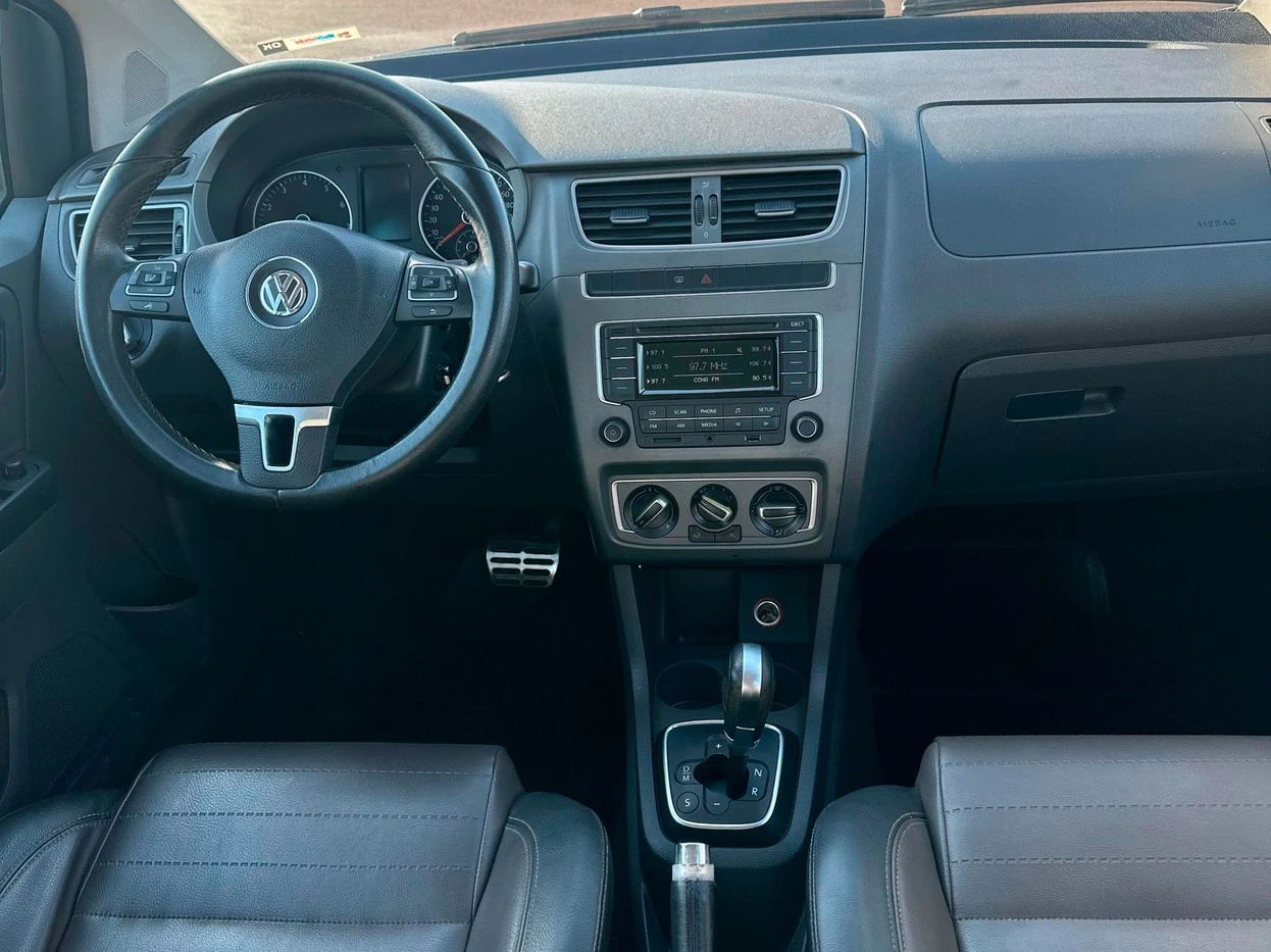 VOLKSWAGEN SPACE CROSS